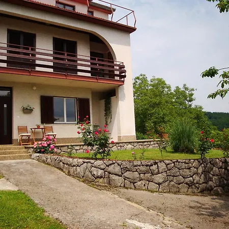Appartement Luno *